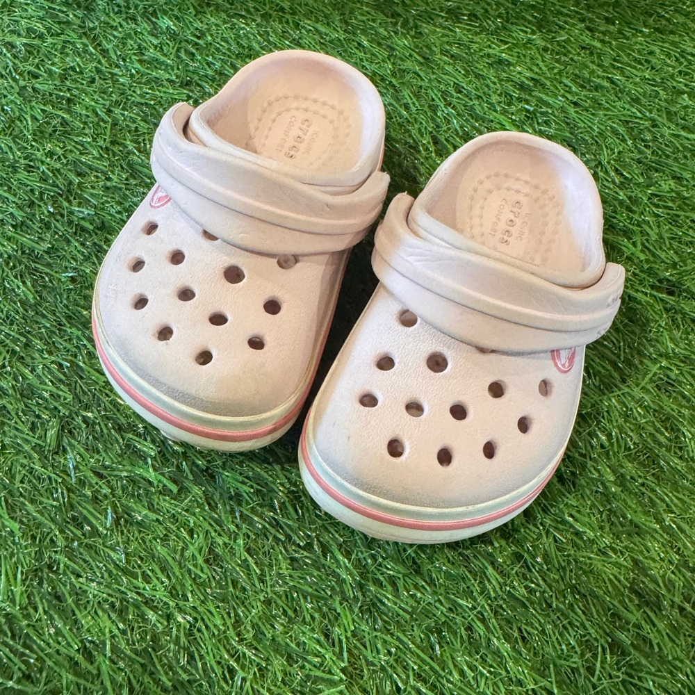Light Pink Crocs Clogs